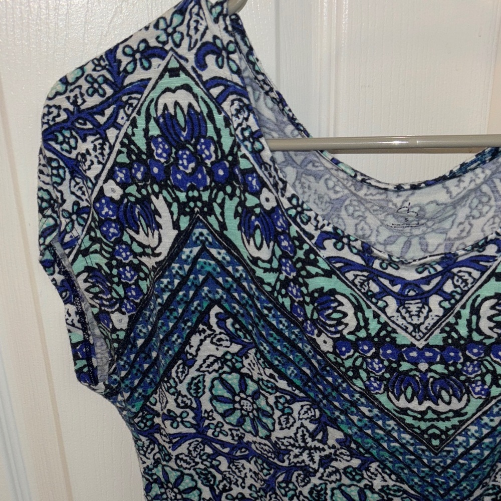 Blue Patterned Women's Top - Picture 3 of 7